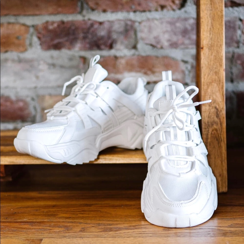 Athletic Solid White Sporty Shoes - Picture 2 of 4